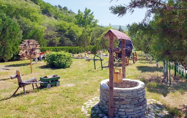 Azərbaycan ərazilərinin 4  faizi milli qoruqlar və  parklardır
