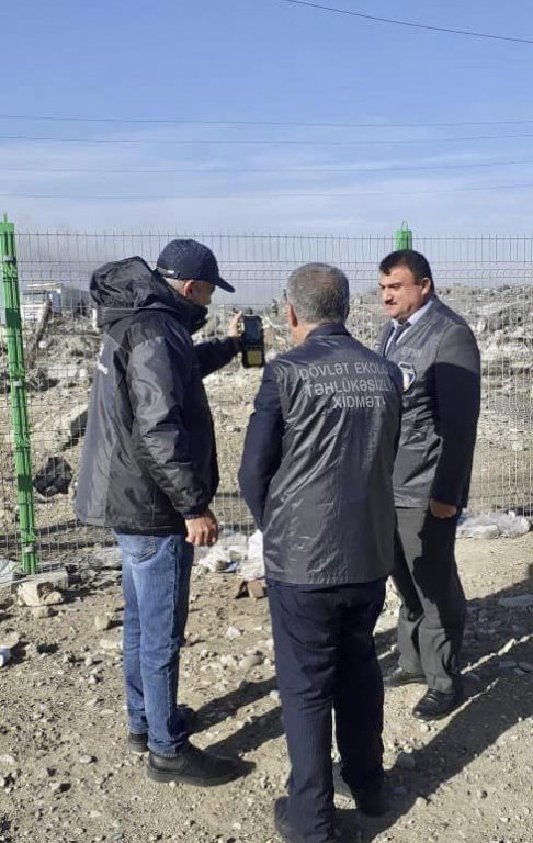 Sumqayıtda Məişət Tullantıları Poliqonunda baş vermiş yanğınla bağlı gündəlik araşdırma və monitorinqlər aparılır - FOTO