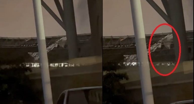 Güclü külək Respublika stadionunun tavanını uçurtdu