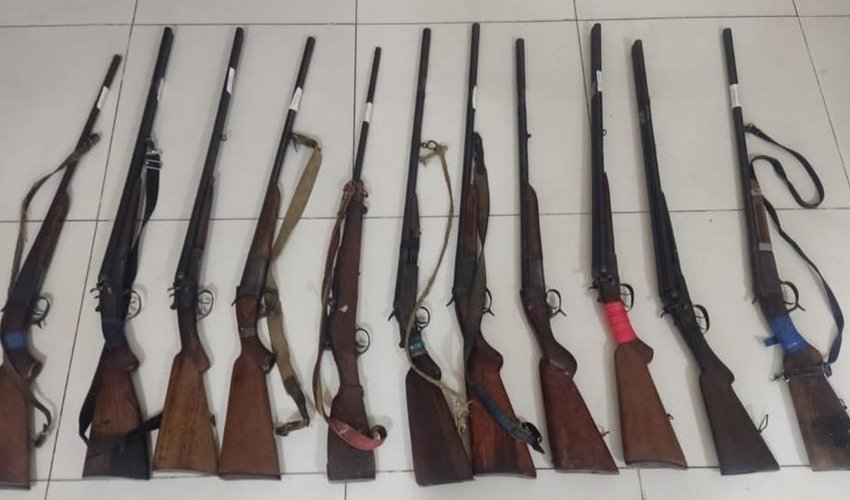 Qanunsuz saxlanan 11 ədəd ov tüfəngi polis əməkdaşlarına təhvil verildi - DİN