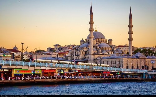İstanbulda güclü ZƏLZƏLƏ TƏHLÜKƏSİ: 1,5 milyon çəhər sakini təcili köçürülür