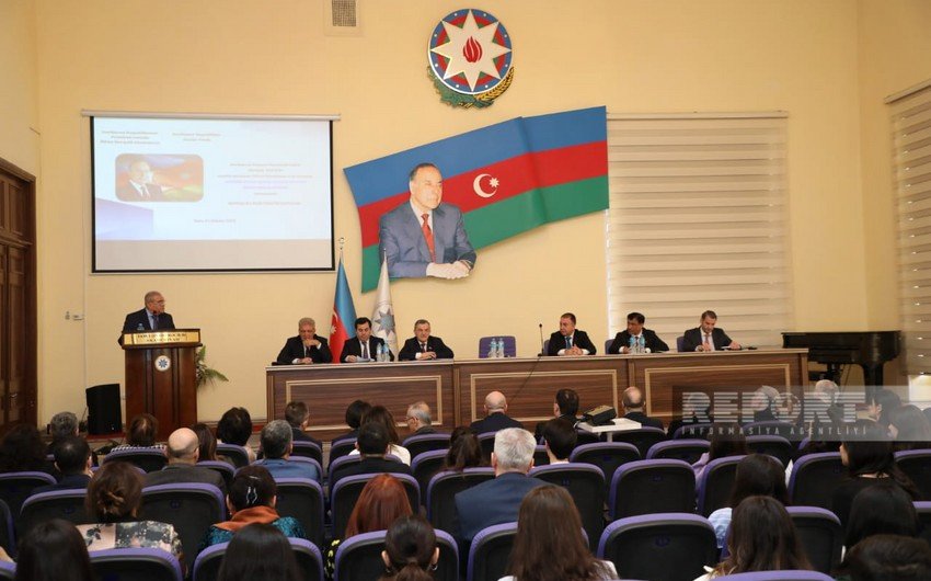 "Heydər Əliyev Azərbaycanda gənclər siyasətinin banisidir" mövzusunda elmi-praktik konfrans keçirilib