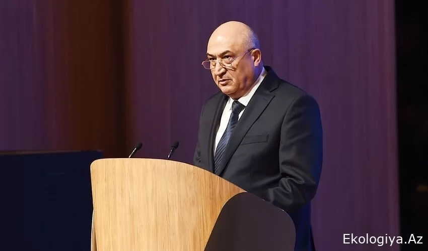 Prezidentin bu gün işdən çıxardığı icra başçısı meşə fondunun torpaqlarını belə satıb -SİYAHI