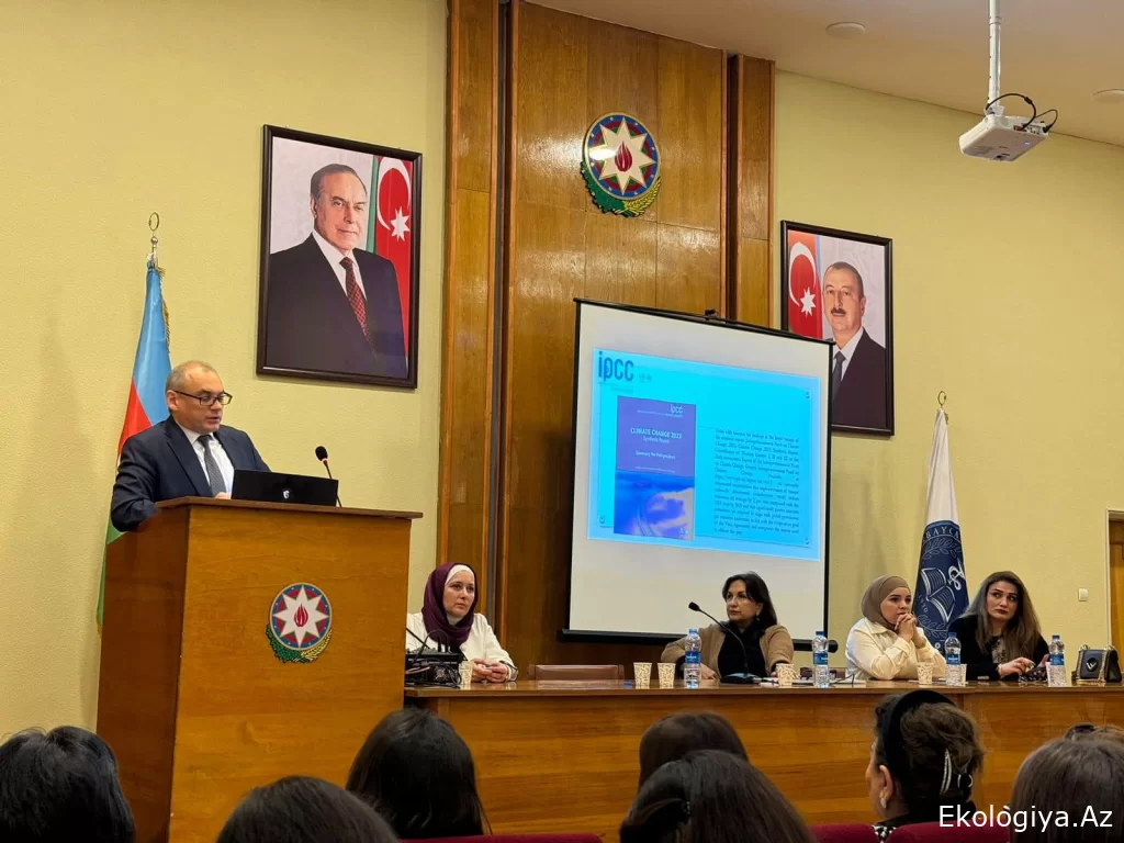 “Beynəlxalq İqlim Gününə”nə həsr olunmuş seminar keçirilib - FOTO
