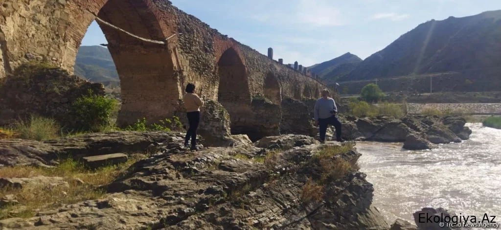 “Xudafərin” və “Qız Qalası” hidroqovşaqları Şərqi Zəngəzurun "yaşıl" enerji zonasına çevrilməsinə müsbət təsir edəcək - RƏY