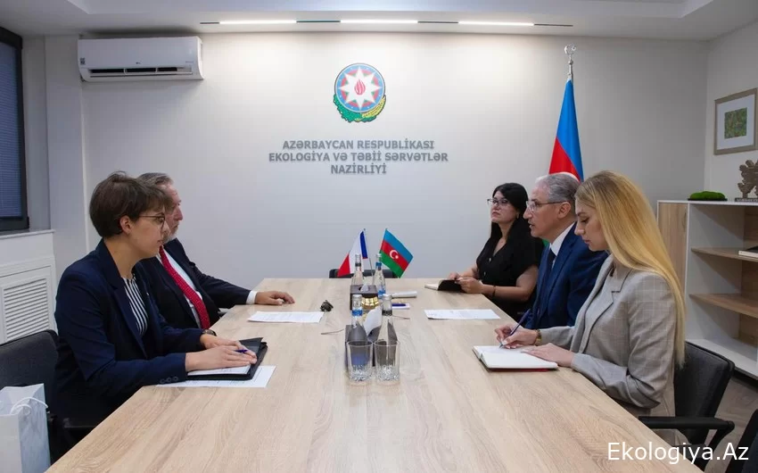 Muxtar Babayev Çex Respublikasının Azərbaycandakı səfiri ilə COP29-a hazırlığı müzakirə edib