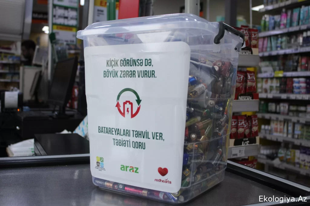 “Batareyaları təhvil ver, təbiəti qoru” layihəsi çərçivəsində 36 kq işlənmiş batareya təhvil alınıb