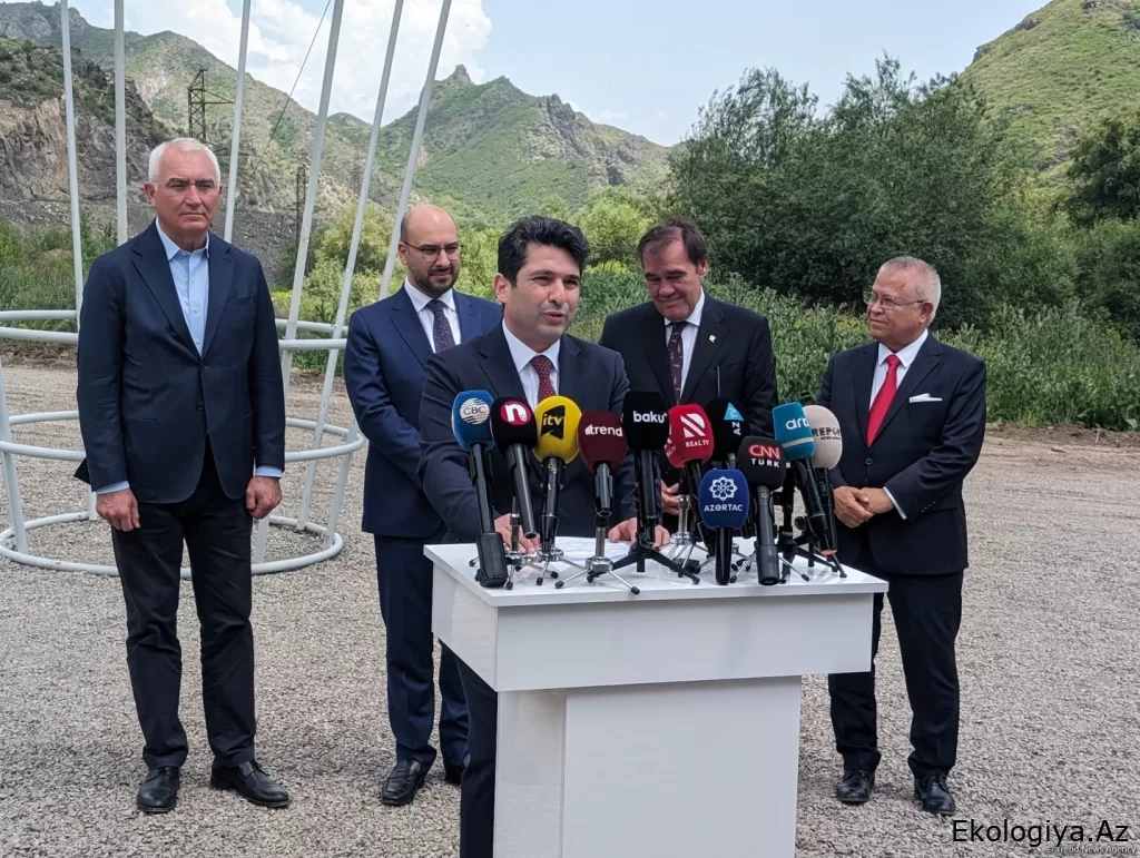 Qarabağın "yaşıl" enerji zonasına çevrilməsi üçün özəl investorlarla əməkdaşlıq aktiv şəkildə inkişaf edir - Anar Axundov