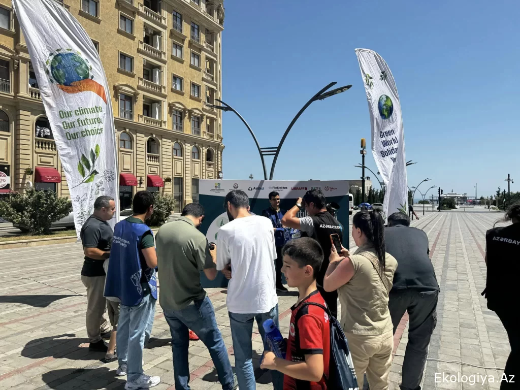“Tullantıları hədiyyələrə dəyiş” festivalı başlayıb - FOTO