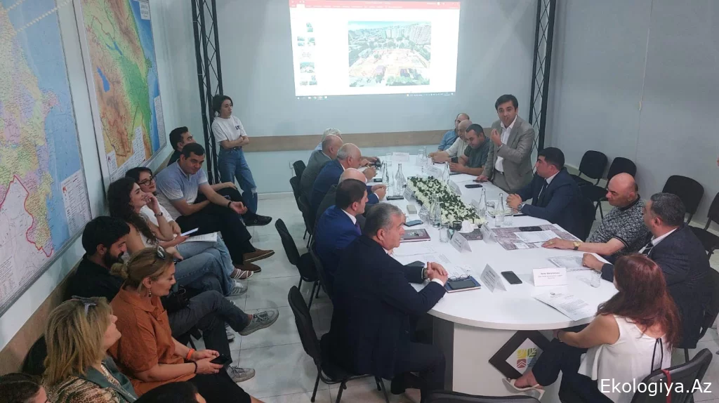 Dövlət Ekoloji Ekspertiza Agentliyində ictimai dinləmə keçirilib - FOTO