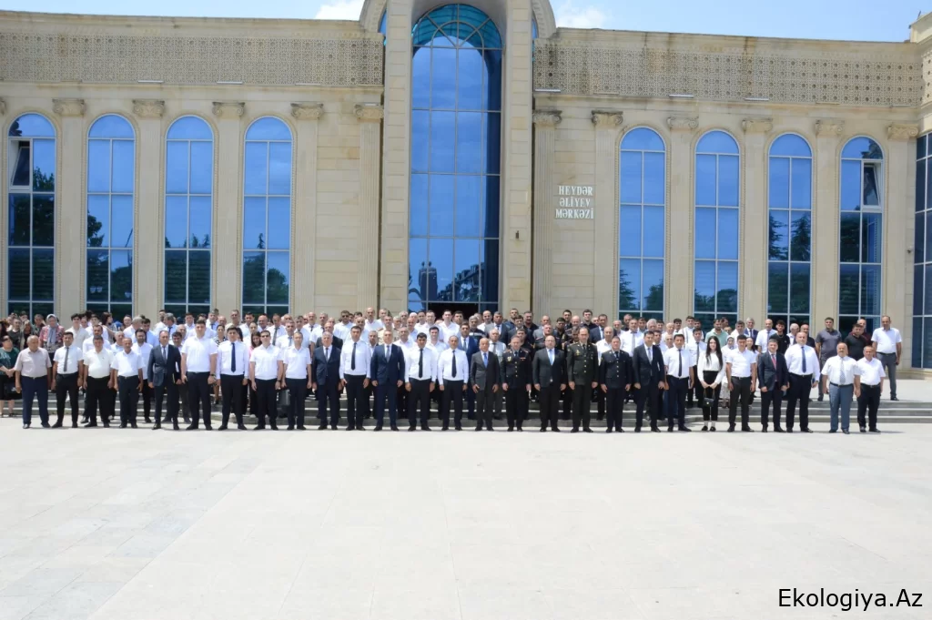 Baş Prokurorluq "Ekoloji təhlükəsizlik və yaşıl dünya" adlı işgüzar konfrans keçirib (FOTO)