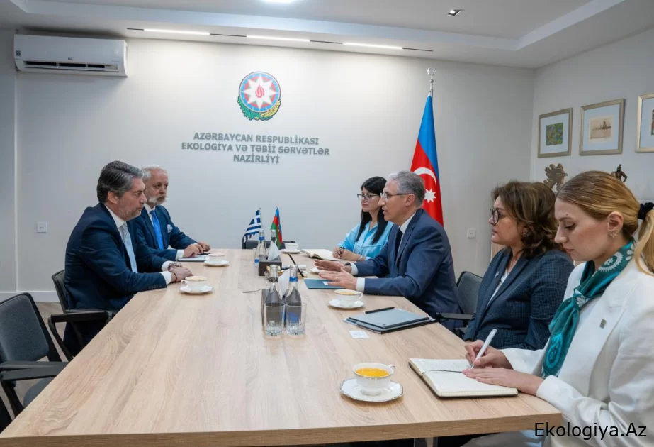 Yunan səfir Ekologiya və təbii sərvətlər naziri Muxtar Babayevlə görüşüb