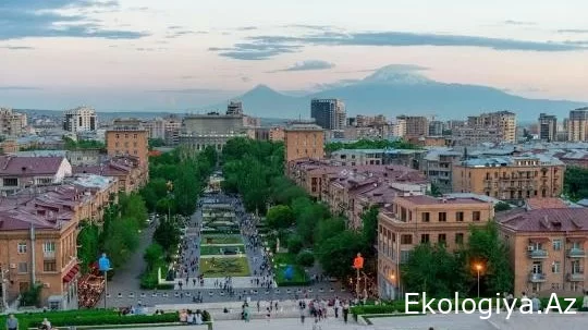 Seysmoloqdan xəbərdarlıq: İrəvan yerlə-yeksan olacaq