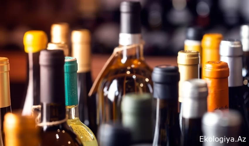 Azərbaycanda alkoqollu içkilər və siqaretlərlə bağlı YENİ QAYDA - Oktyabrın 1-dən...