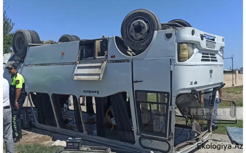 Bakı-Sumqayıt yolunda ağır qəza, iki avtobus toqquşub -  18 yaralı, bir ölü var - FOTO