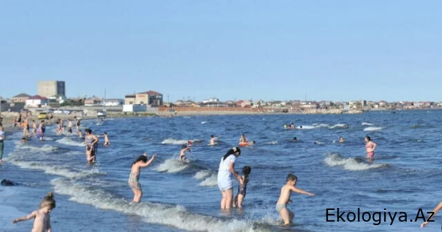Sabah Abşeron çimərliklərində suyun temperaturu 27 dərəcə isti olacaq