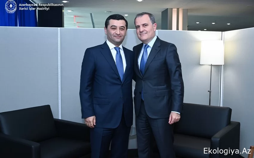 Ceyhun Bayramov özbəkistanlı həmkarına COP29-a hazırlıq barədə məlumat verib