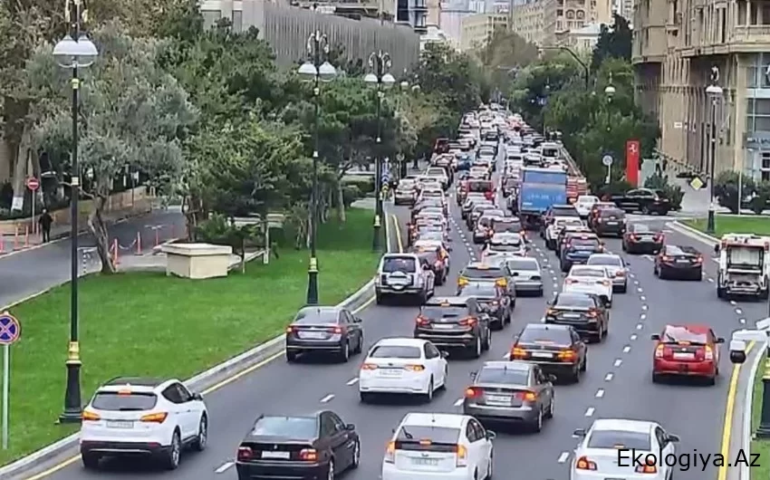 Bakının bir sıra yollarında tıxac müşahidə edilir