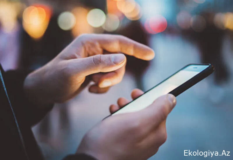 Bu proqramları telefonunuzdan DƏRHAL SİLİN: Kredit kartı məlumatlarını OĞURLAYIRLAR - SİYAHI