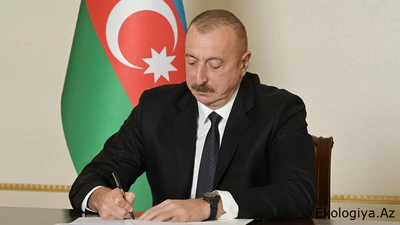 Prezident bu şəxslərin maaşını artırdı (SƏRƏNCAM)
