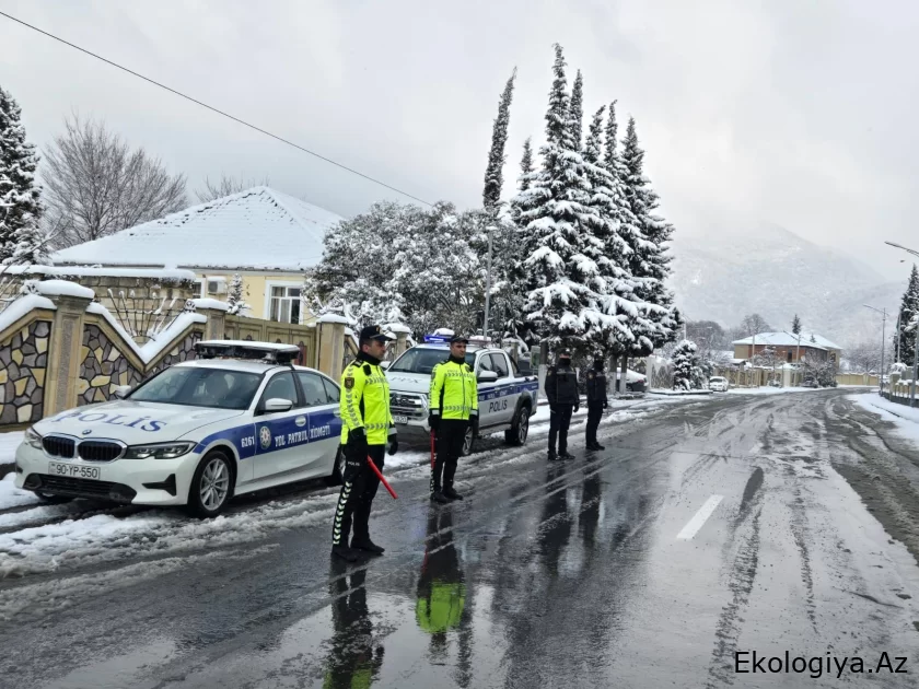 Hava şəraiti ilə əlaqədar polis əməkdaşları gücləndirilmiş rejimdə xidmət edir -  zəruri təhlükəsizlik tədbirləri görülür