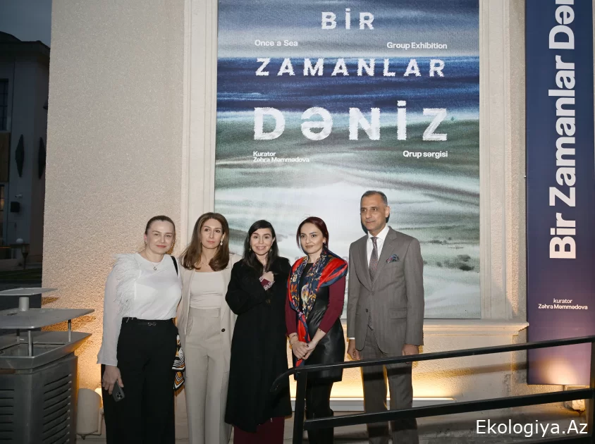 “YARAT”da “Bir zamanlar dəniz” adlı qrup sərgisinin açılışı olub
