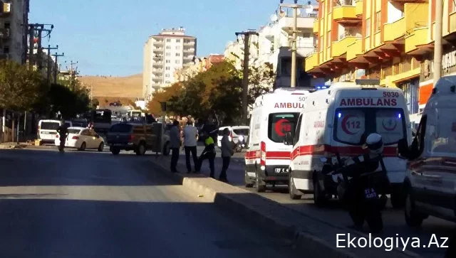 Türkiyədə güclü zəlzələ oldu - Dağıntı və tələfat...