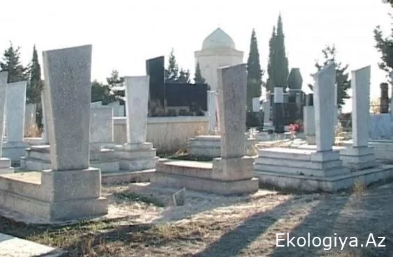 Sağikən özlərinə qəbr yeri alırlar - Bakıda 5000 manata satılır