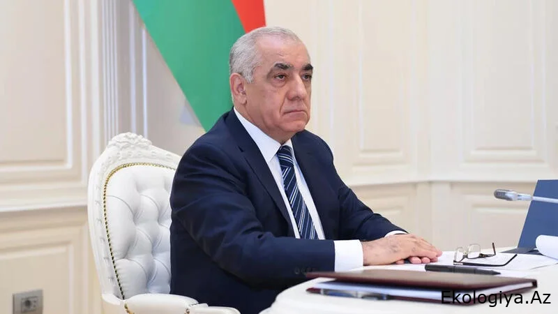 Baş nazir Əli Əsədov qərar imzalayıb