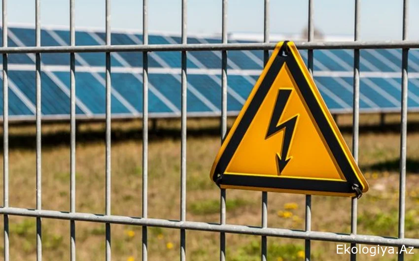 Qubada iki nəfəri elektrik cərəyanı vurdu - ölən var