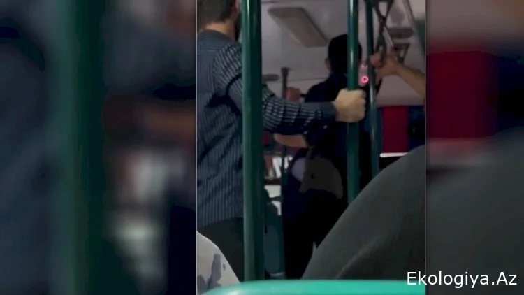 Bakıda avtobusda MÜBAHİSƏ: “Salaram səni təpiyimin altına” - VIDEO