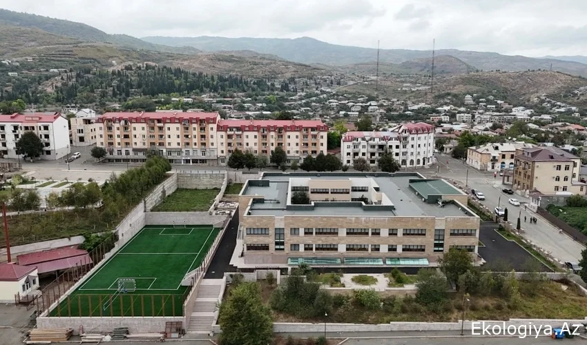 Xankəndi, Xocalı və Ağdərədə qanunsuz tikililər sökülür