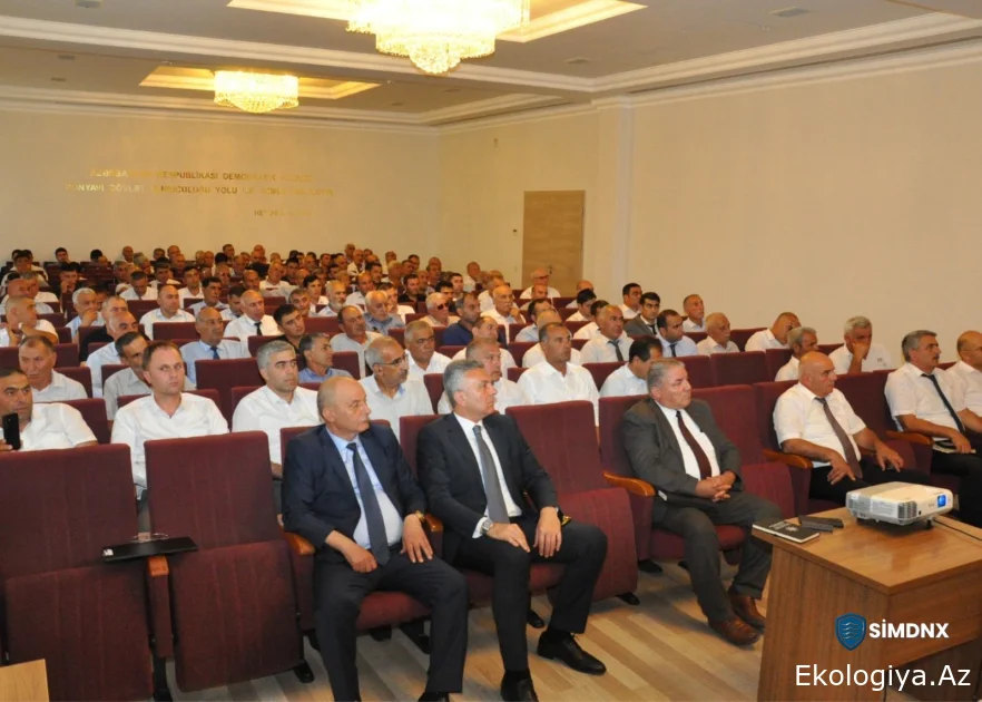 Biləsuvarda su ehtiyatlarından səmərəli istifadə ilə bağlı tədbir keçirilib