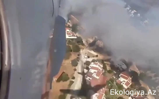 Türkiyənin İzmir şəhərində meşə yanğınları yaşayış məntəqələrinə çatıb