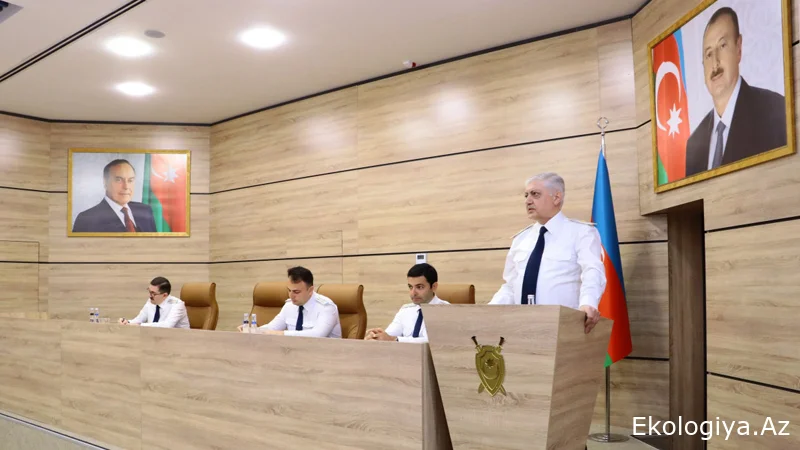 Bakı şəhər prokurorluğunun 3 əməkdaşı intizam tənbeh tədbiri qismində tutduqları vəzifədən azad edildi
