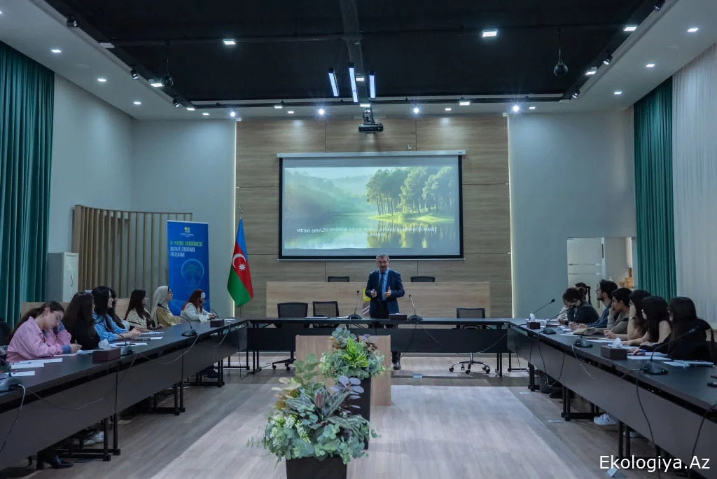 “II Yaşıl düşüncə maarifləndirmə proqramı” çərçivəsində gənclərə növbəti təlim keçirilib