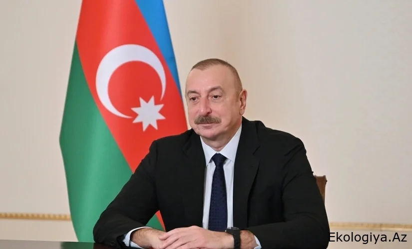 Prezident İlham Əliyev "Dövlət xidmətləri haqqında" qanunu imzaladı