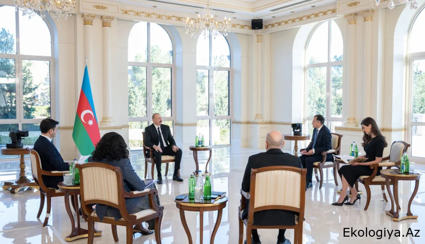 Prezident yerli televiziya kanallarına müsahibə verdi - Fotolar