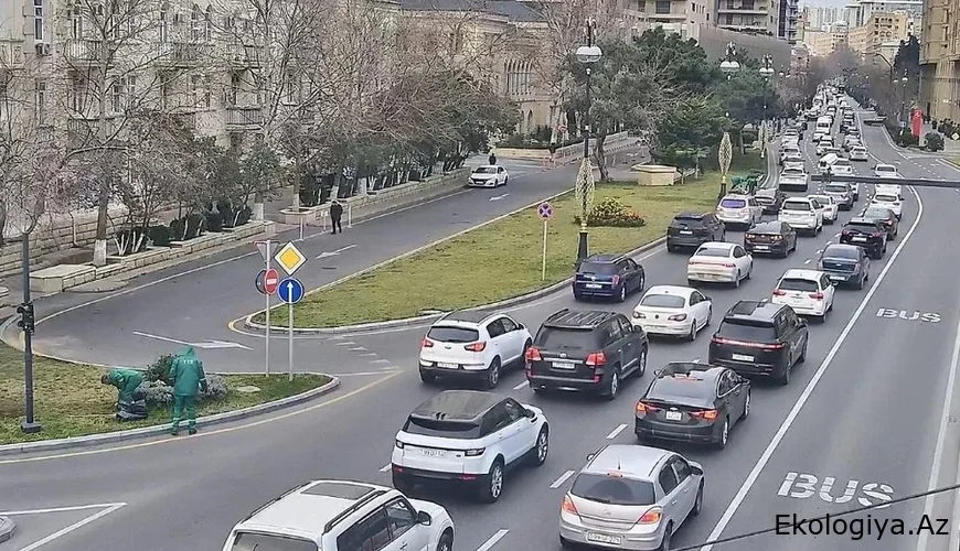 Bakının bu yollarında tıxac var - SİYAHI