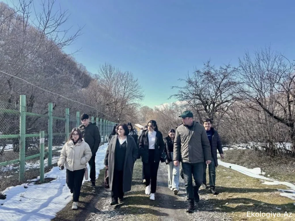 3 mart - Ümumdünya Vəhşi Təbiət Günü ilə əlaqədar milli parklarda “Açıq qapı” günü və maarifləndirici görüşlər keçirilib