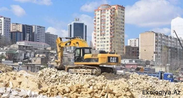 “Paytaxtda böyük söküntü hazırlığı”  - Vüqar Orucdan AÇIQLAMA
