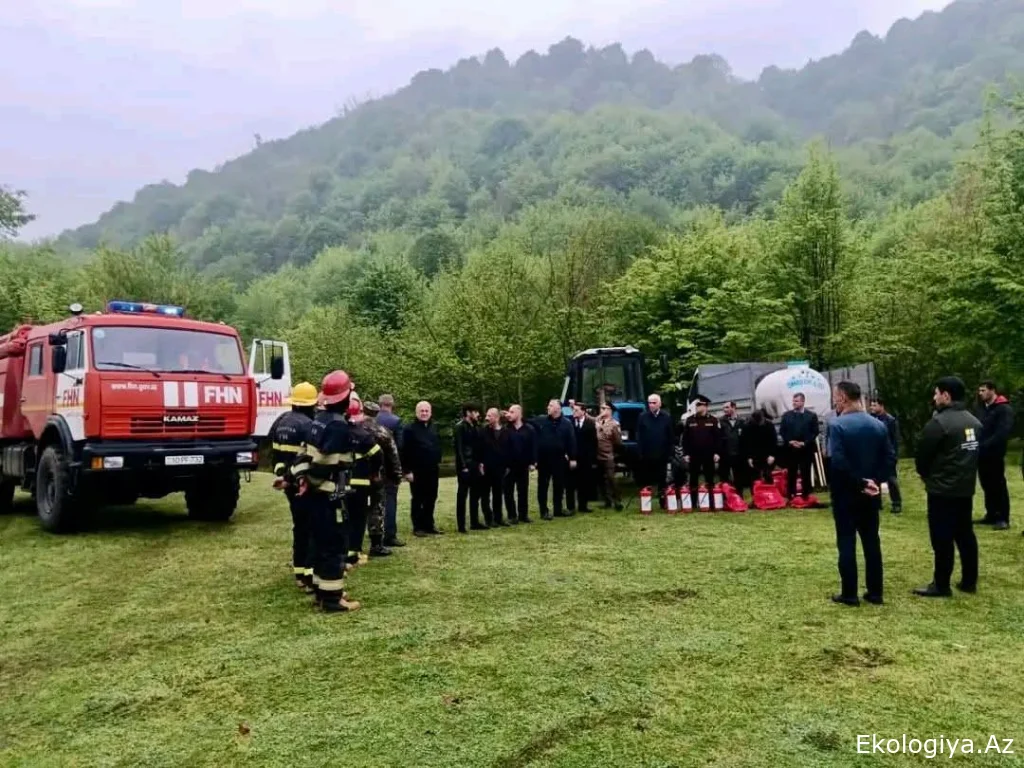 “Yanğın təhlükəsizliyi” mövzusunda praktiki təlimlər keçirilib-FOTO