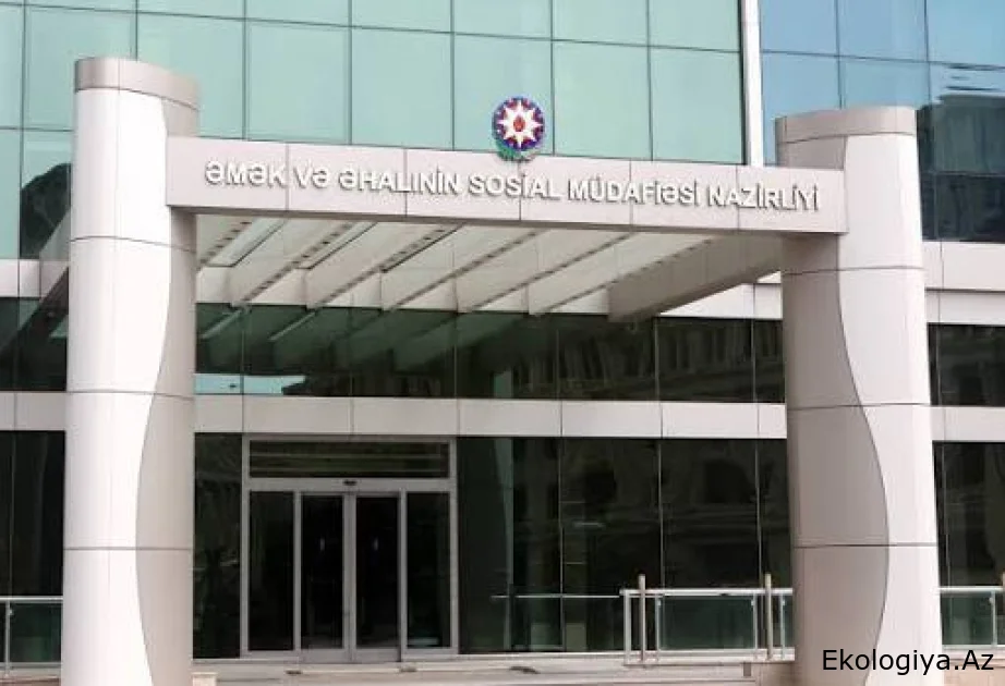 Azərbaycanda çevik iş vaxtı rejiminin hansı sahələrə və şəxslərə tətbiq olunacağı açıqlanıb