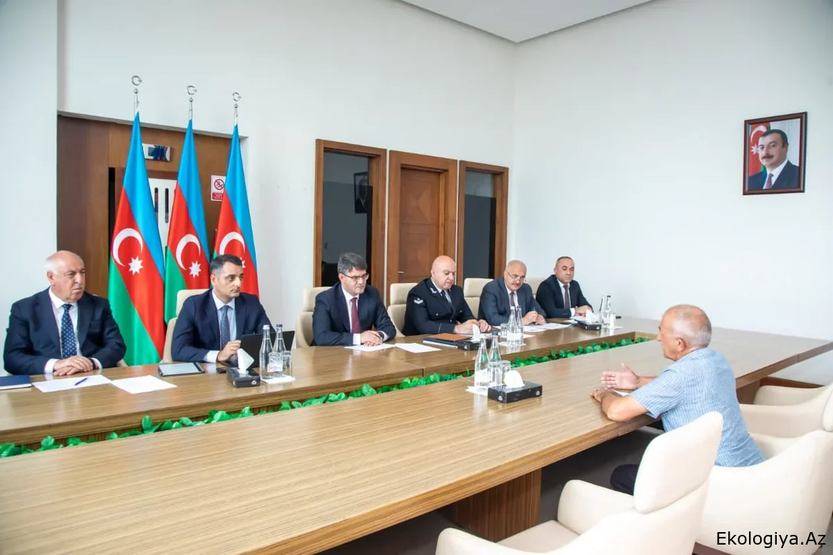 Rəşad İsmayılov Şəmkirdə vətəndaşları qəbul edib-FOTO