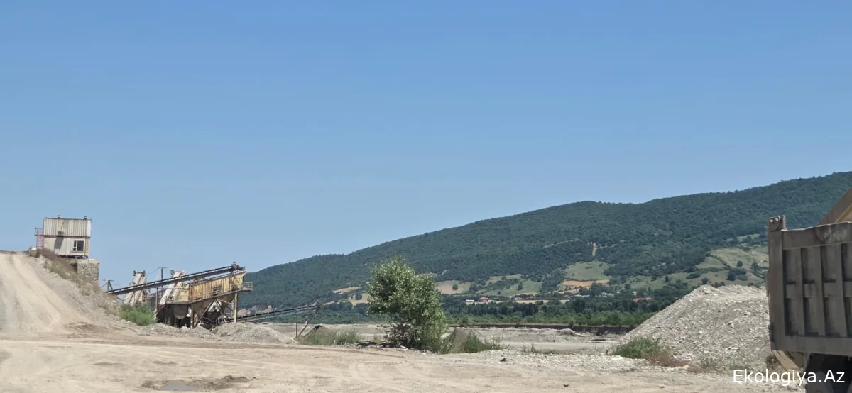 Qubadakı karxanalarla bağlı yayılan iddialara münasibət